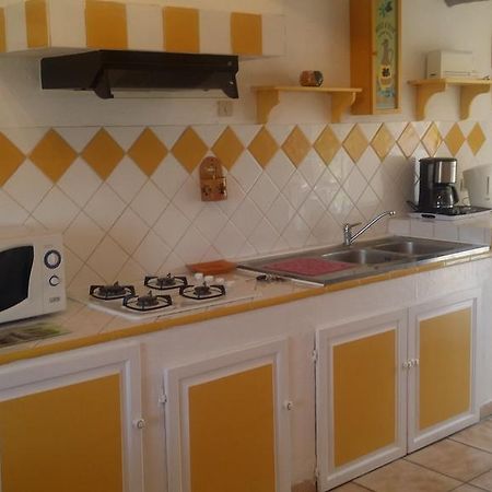Mas De L Ancienne Magnanerie Villa Малмор Екстериор снимка