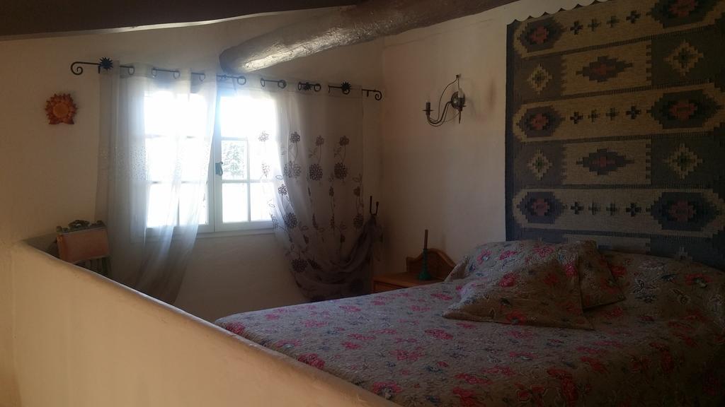 Mas De L Ancienne Magnanerie Villa Малмор Екстериор снимка